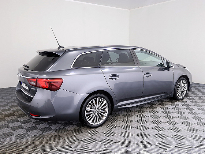 Toyota Avensis Luxury 1.6 D-4D 82kW Tallina - foto 3