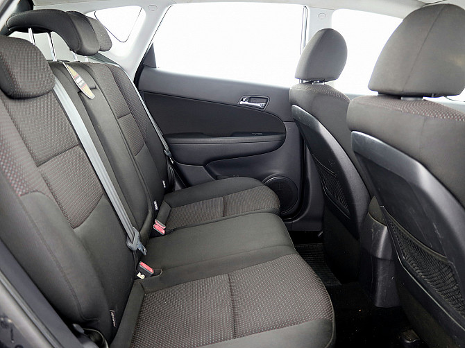 Hyundai i30 Elegance Facelift 1.6 93kW Tallina - foto 7
