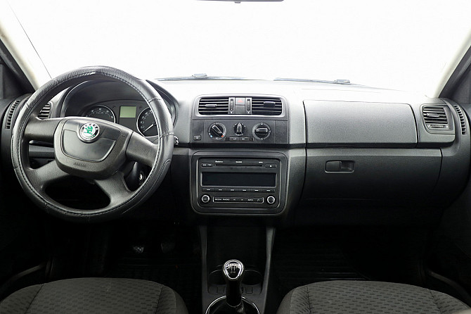 Skoda Fabia Comfortline Facelift 1.2 51kW Tallina - foto 5