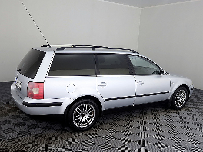 Volkswagen Passat Variant Comfortline 1.9 TDI 74kW Таллин - изображение 3