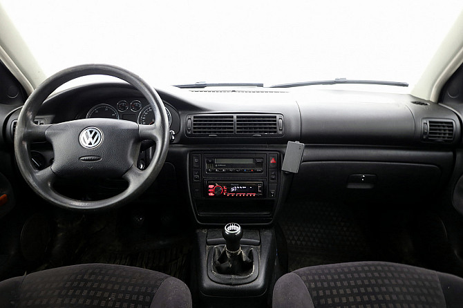 Volkswagen Passat Variant Comfortline 1.9 TDI 74kW Таллин - изображение 5