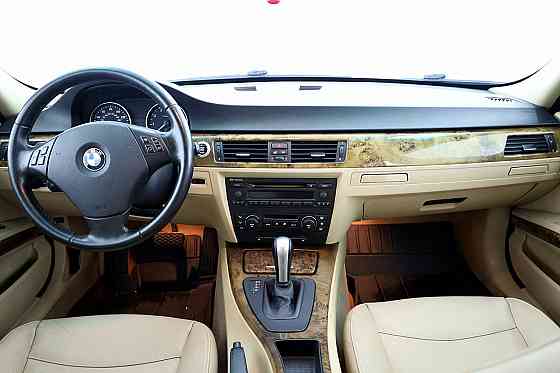 BMW 325 xDrive Executive ATM 3.0 Xi 160kW Tallina