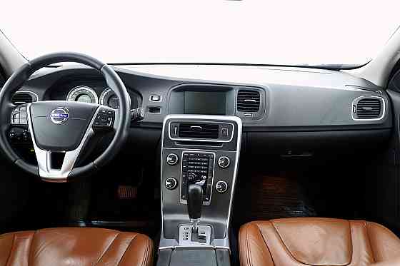 Volvo V60 Summum AWD 4x4 ATM 2.4 D5 151kW Таллин