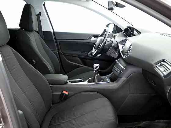 Peugeot 308 Elegance 1.6 92kW Таллин
