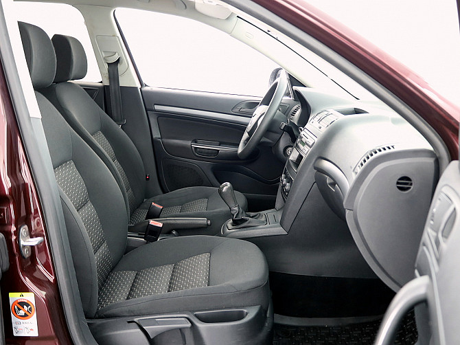 Skoda Octavia Comfortline Facelift 1.2 77kW Таллин - изображение 6