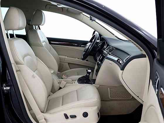 Skoda Superb Highline ATM 1.8 118kW Таллин