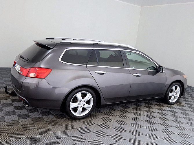 Honda Accord Luxury ATM 2.2 i-DTEC 110kW Таллин - изображение 3