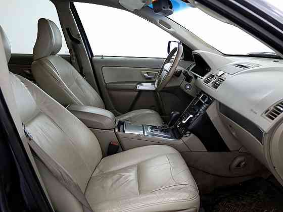 Volvo XC90 Summum ATM 2.4 D5 120kW Таллин