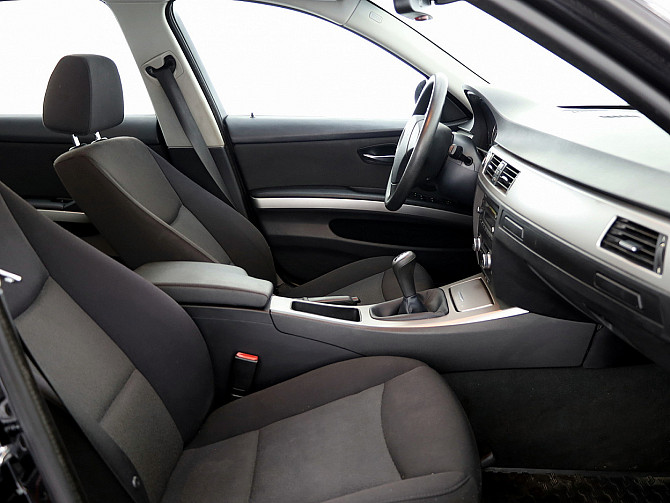 BMW 318 Business 2.0 105kW Таллин - изображение 6