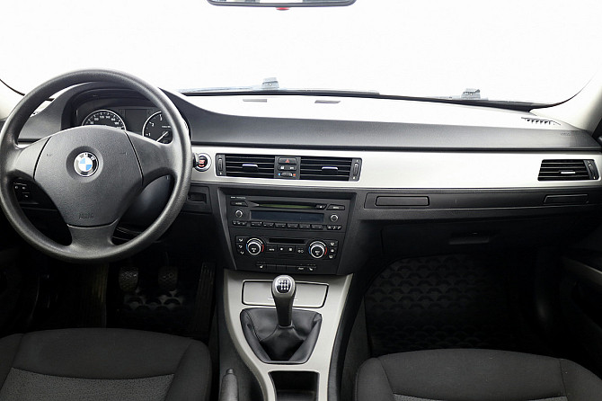 BMW 318 Business 2.0 105kW Таллин - изображение 5