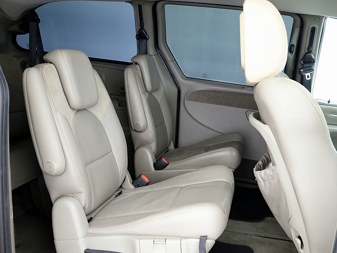 Chrysler Grand Voyager Limited ATM 2.8 CRD 110kW Таллин - изображение 7