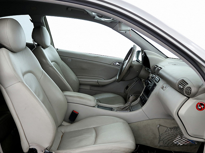 Mercedes-Benz C 180 Luxury ATM 1.8 105kW Таллин - изображение 6
