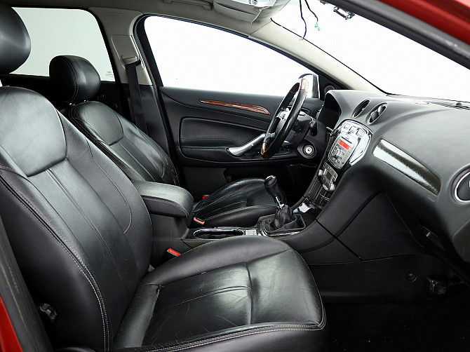 Ford Mondeo Ghia Luxury 2.0 TDCi 103kW Таллин - изображение 6