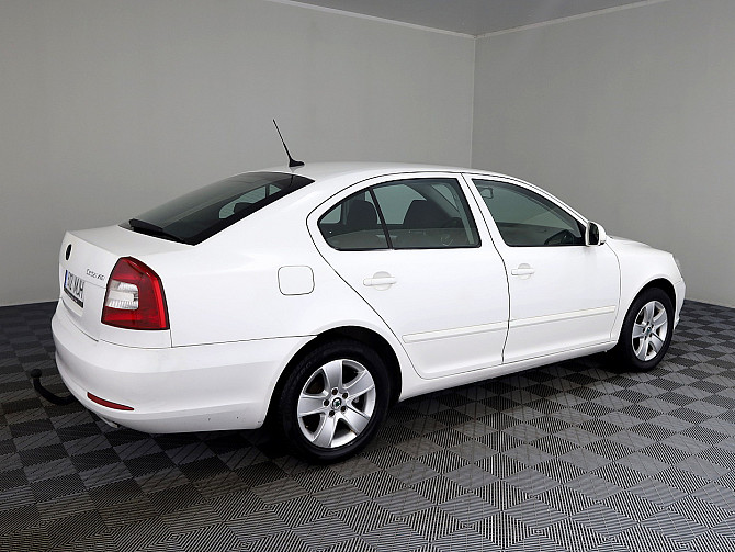 Skoda Octavia Comfortline Facelift ATM 1.9 TDI 77kW Таллин - изображение 3