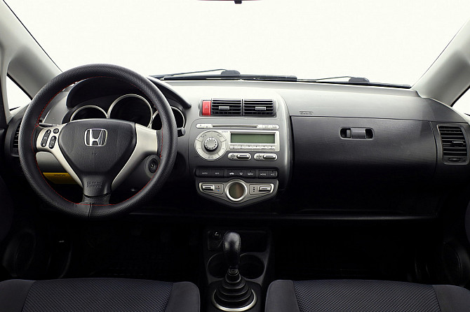 Honda Jazz Facelift 1.3 61kW Tallina - foto 5