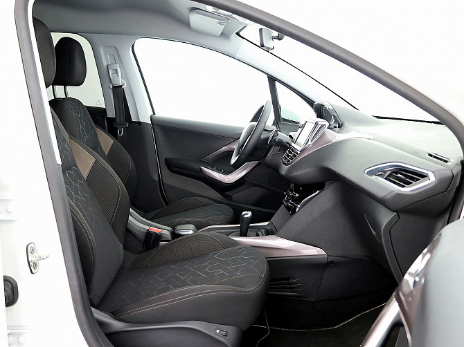 Peugeot 2008 Elegance ATM 1.2 60kW Tallina - foto 5