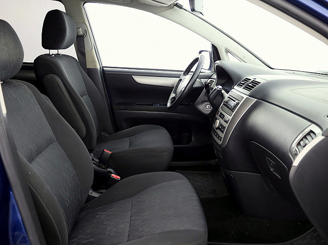 Toyota Avensis Verso Linea Sol Facelift ATM 2.0 110kW Tallina - foto 6