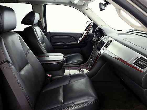 Cadillac Escalade Luxury LPG ATM 6.2 301kW Таллин