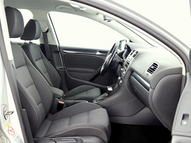 Volkswagen Golf Comfortline ATM 1.2 77kW Таллин - изображение 6