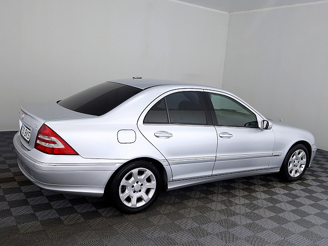 Mercedes-Benz C 220 Elegance Facelift ATM 2.1 CDI 110kW Таллин - изображение 3