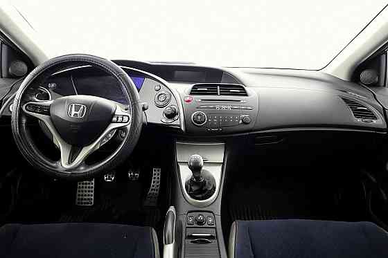 Honda Civic Elegance 1.8 103kW Tallina