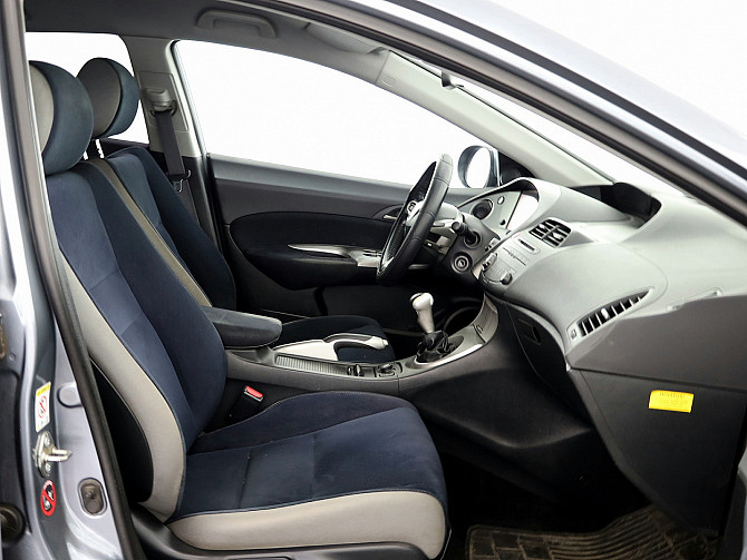 Honda Civic Elegance 1.8 103kW Tallina - foto 6