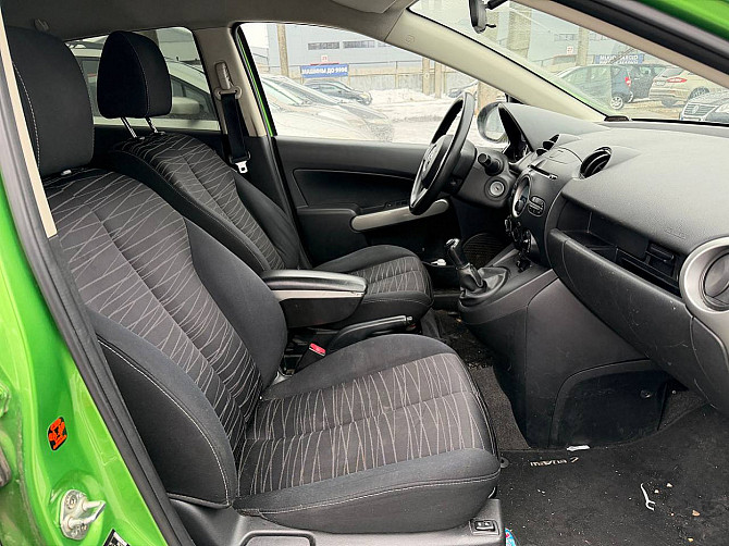 Mazda 2 Elegance 1.3 63kW Таллин - изображение 6