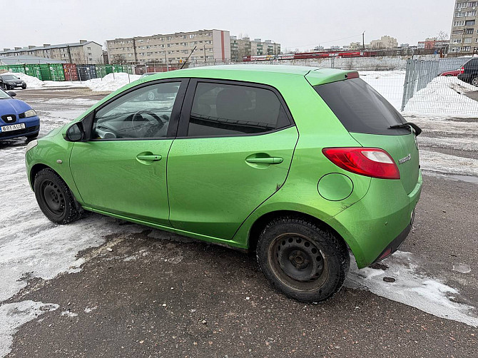 Mazda 2 Elegance 1.3 63kW Таллин - изображение 4