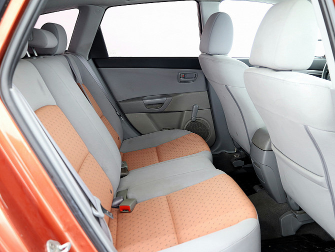 Mazda 3 Elegance LPG ATM 1.6 77kW Таллин - изображение 7