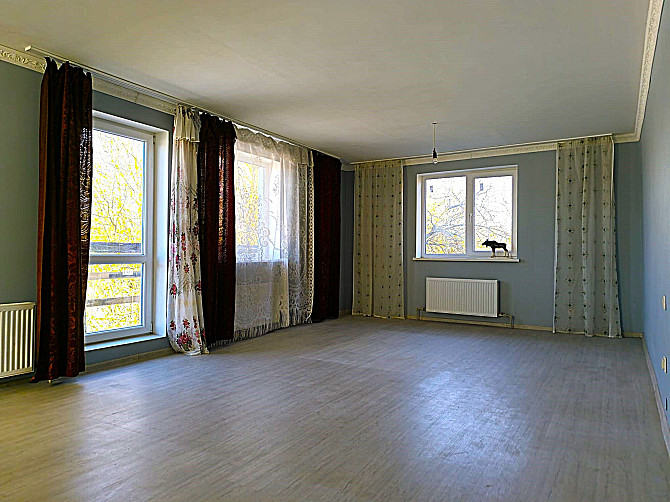 Продаётся дом в Огре, улица Нельку Лашупес Площадь дома: 174 м² Участок: 6 соток... Огре - изображение 10