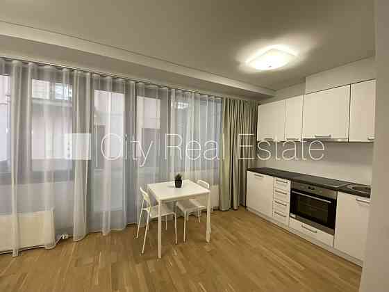 Проект - Kalpaka Park Residence, фасадный дом, реновированный дом, объект охраняет Рига
