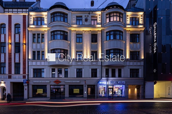 Pagalma ēka, renovēta māja, slēgts pagalms, ieeja no pagalma, ir lifts, kāpņu telpa pēc Rīga - foto 19