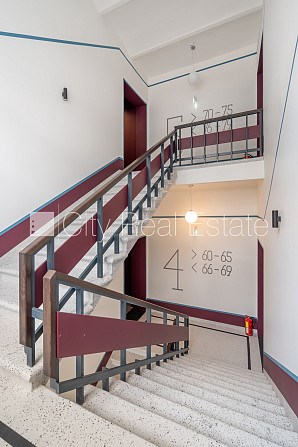 Проект - Place 4, фасадный дом, реновированный дом, лифт, лестничная клетка после Рига - изображение 17