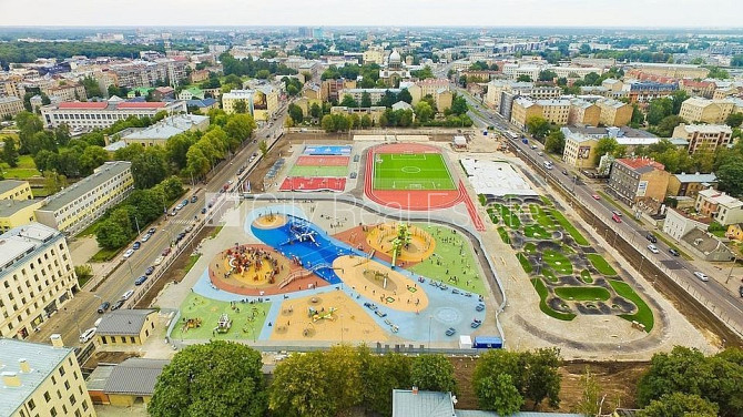 Фасадный дом, реновированный дом, закрытый двор, вход с улицы и со двора, Рига - изображение 18