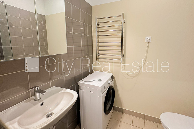 Renovēta māja, ir lifts, studio tipa, virtuve apvienota ar viesistabu, apkures skaitītāji, Rīga - foto 6