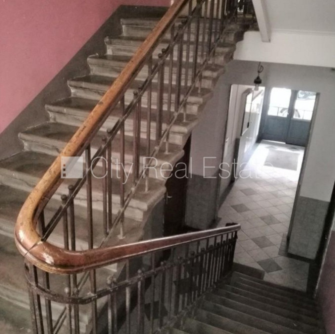 Fasādes māja, renovēta māja, slēgta teritorija, teritorijas iebrauktuves vārti aprīkoti ar Rīga - foto 19