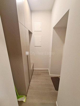 Pagalma ēka, renovēta māja, slēgts pagalms, ieeja no ielas un pagalma, ir lifts, kāpņu telpa Rīga - foto 17
