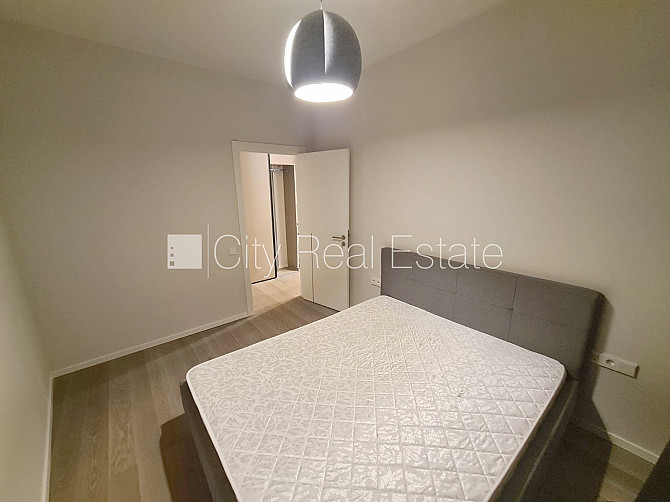 Pagalma ēka, renovēta māja, slēgts pagalms, ieeja no ielas un pagalma, ir lifts, kāpņu telpa Rīga - foto 10