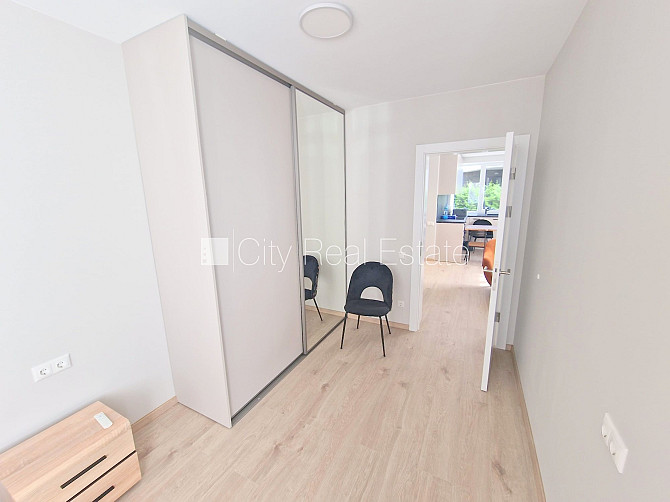 Fasādes māja, renovēta māja, labiekārtots apzaļumots pagalms, slēgts pagalms, vieta Rīga - foto 10