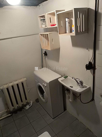 Mansards, logi vērsti mājas abās pusēs, guļamistabu skaits 2 gab., vannas istabu skaits 1 Rīga - foto 16