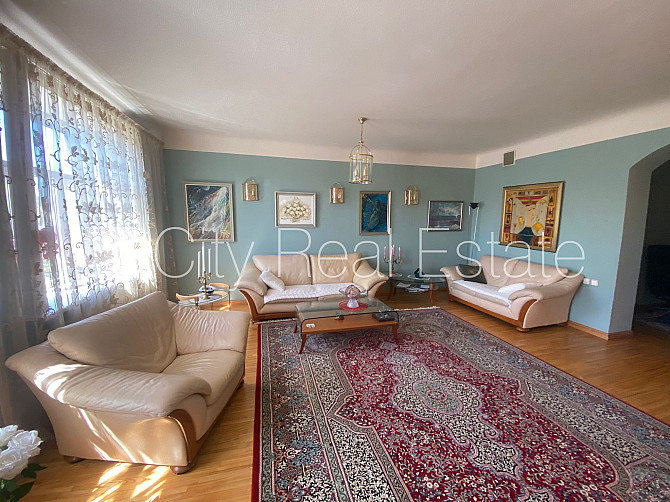 Fasādes māja, slēgts pagalms, vieta automašīnai, ir lifts, balkons, sauna, logi vērsti mājas Rīga - foto 2
