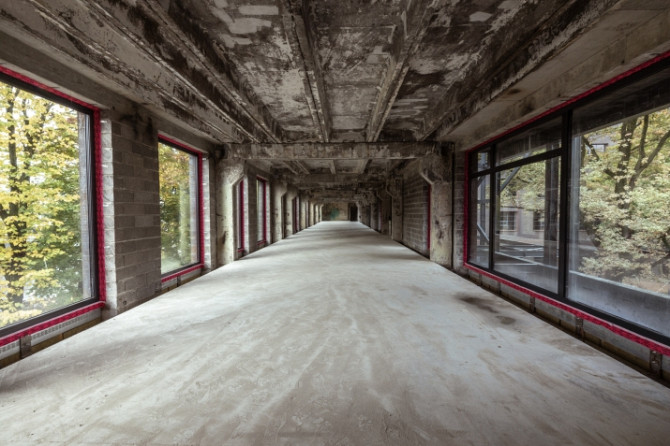A unique designer office in an urban setting  large windows, spacious terraces, and a convenient loc Рига - изображение 4
