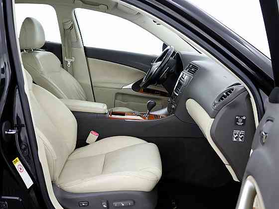 Lexus IS 250 Luxury Facelift ATM 2.5 153kW Tallina