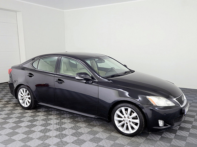 Lexus IS 250 Luxury Facelift ATM 2.5 153kW Tallina - foto 1