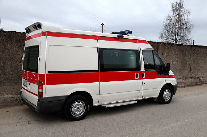Ford Transit Ambulance 2.0 TDCi 74kW Таллин - изображение 3
