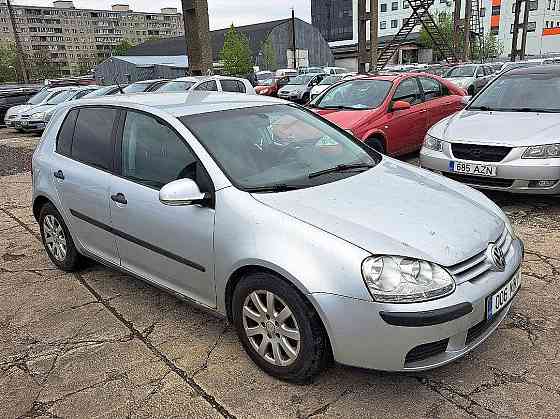 Volkswagen Golf Comfortline ATM 1.6 85kW Tallina