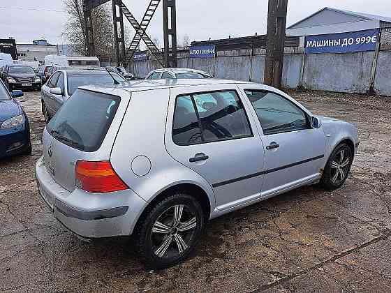 Volkswagen Golf Comfortline ATM 1.6 74kW Tallina