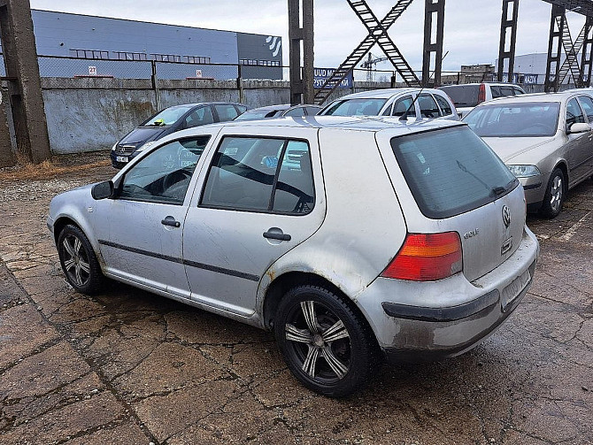 Volkswagen Golf Comfortline ATM 1.6 74kW Tallina - foto 4
