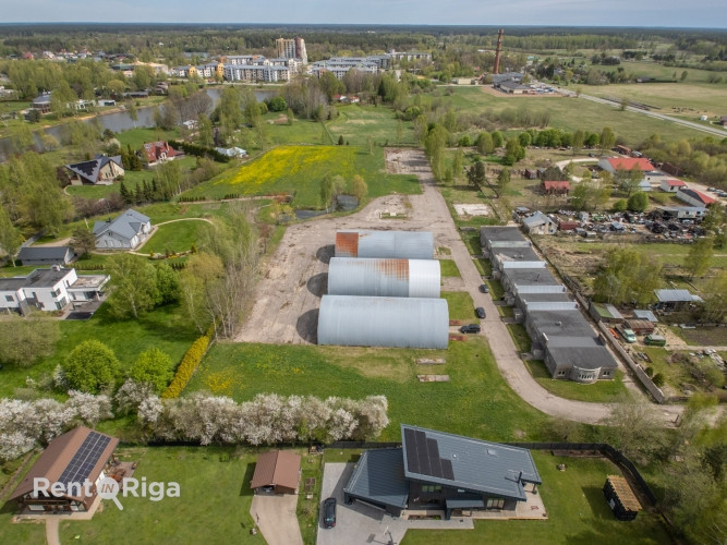 Piedāvājumā perspektīvs investīciju objekts  2,91 ha zeme ar ēkām  Pārdošanā tiek Ādažu novads - foto 4