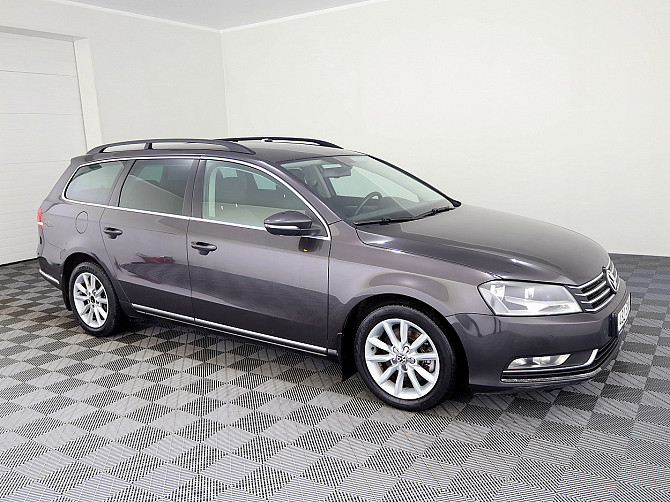 Volkswagen Passat Comfortline ATM 1.8 118kW Tallina - foto 1